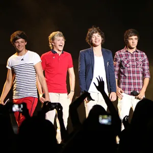 One Direction - Stand Up (Terjemahan)