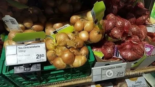 Kulit bawang kemasan di Swiss dibanderol Rp 443 ribu karena permintaan meningkat menjelang Paskah © odditycentral.com