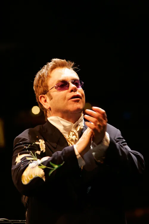 @Eltonjohn.com