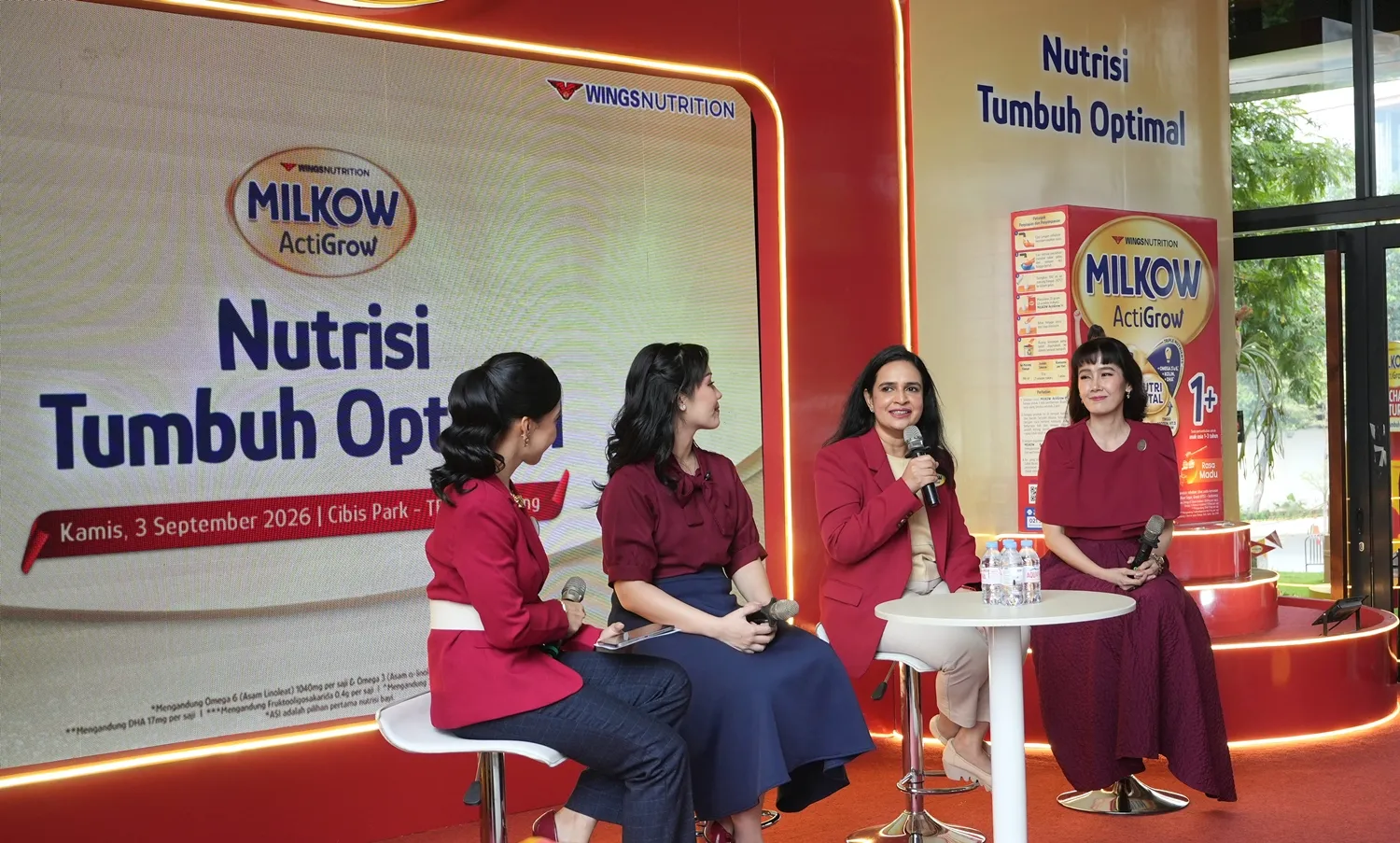 Sesi talkshow yang menjadi bagian peluncuran MILKOW ActiGrow. (c) Istimewa
