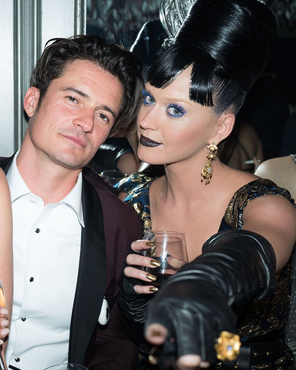 Katy dan Orlando mendadak putus setelah 10 bulan bersama © Hollywood Life