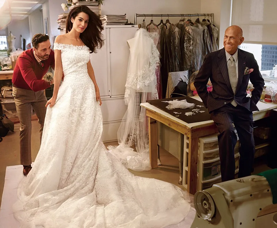 Amal Alamuddin dan Oscar de la Renta @ dailymail.co.uk