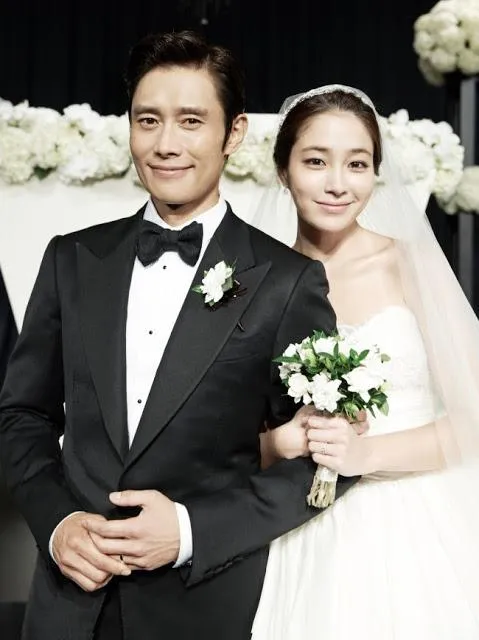 Baru satun menikah, bernahkan pasangan Lee Byung Heon dan Lee Min Jung akan berpisah? @ohkpop.com