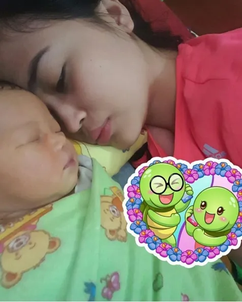 Ovi dan putrinya © instagram.com/ovi_sovianti