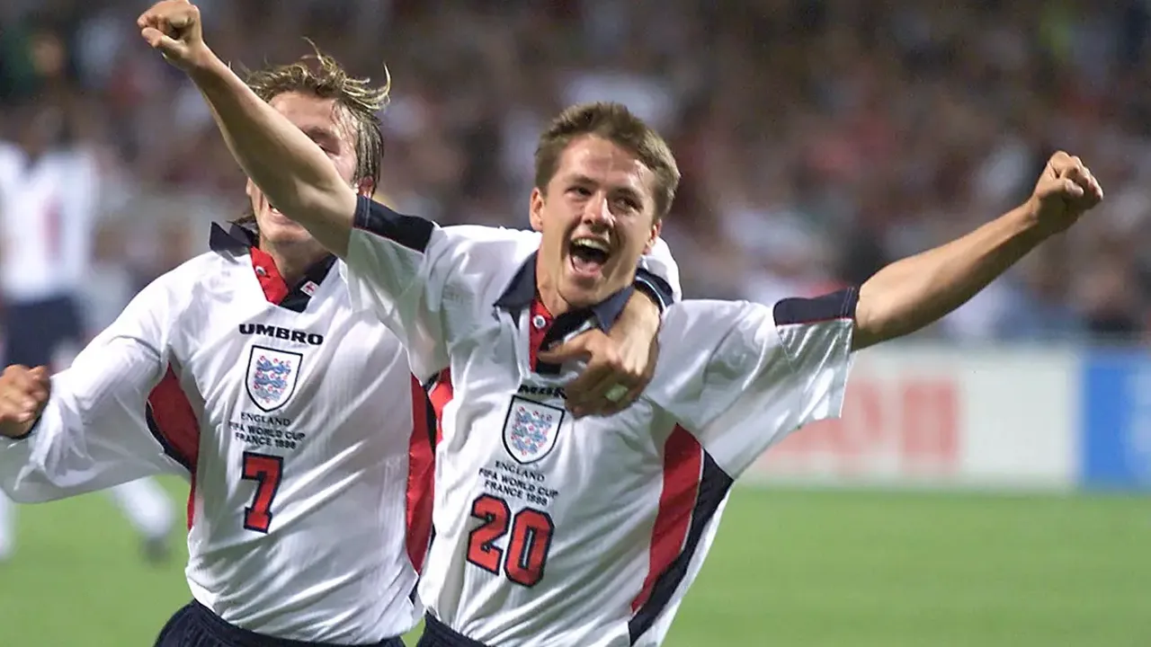 Michael Owen, penyerang Timnas Inggris. (AFP/Jacques Demarthon)