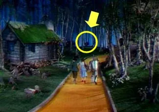 Ada yang berayun di WIZARD OF OZ