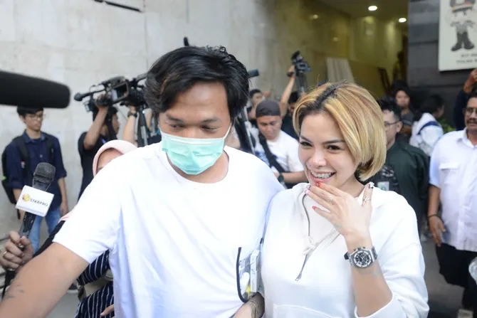 Alhasil Nikita Mirzani memilih untuk fokus pada anak-anak dan pekerjaannya saja © KapanLagi.com/Bayu Herdianto