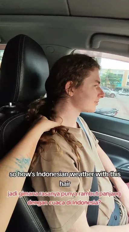 Ubah Gaya Rambut