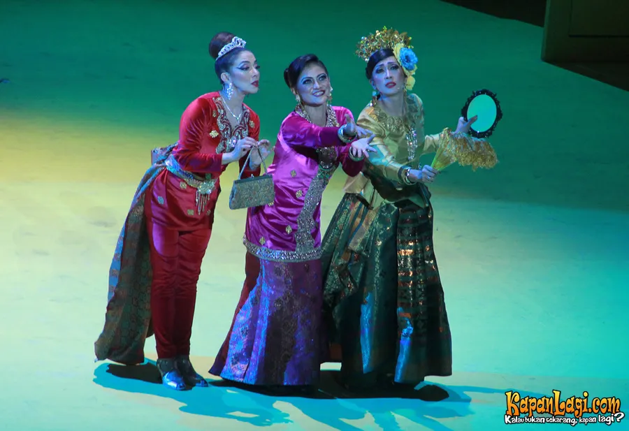 Denny lebih bangga dengan Siti Nurbaya daripada Romeo Juliet. @KapanLagi.com®/Agus Apriyanto