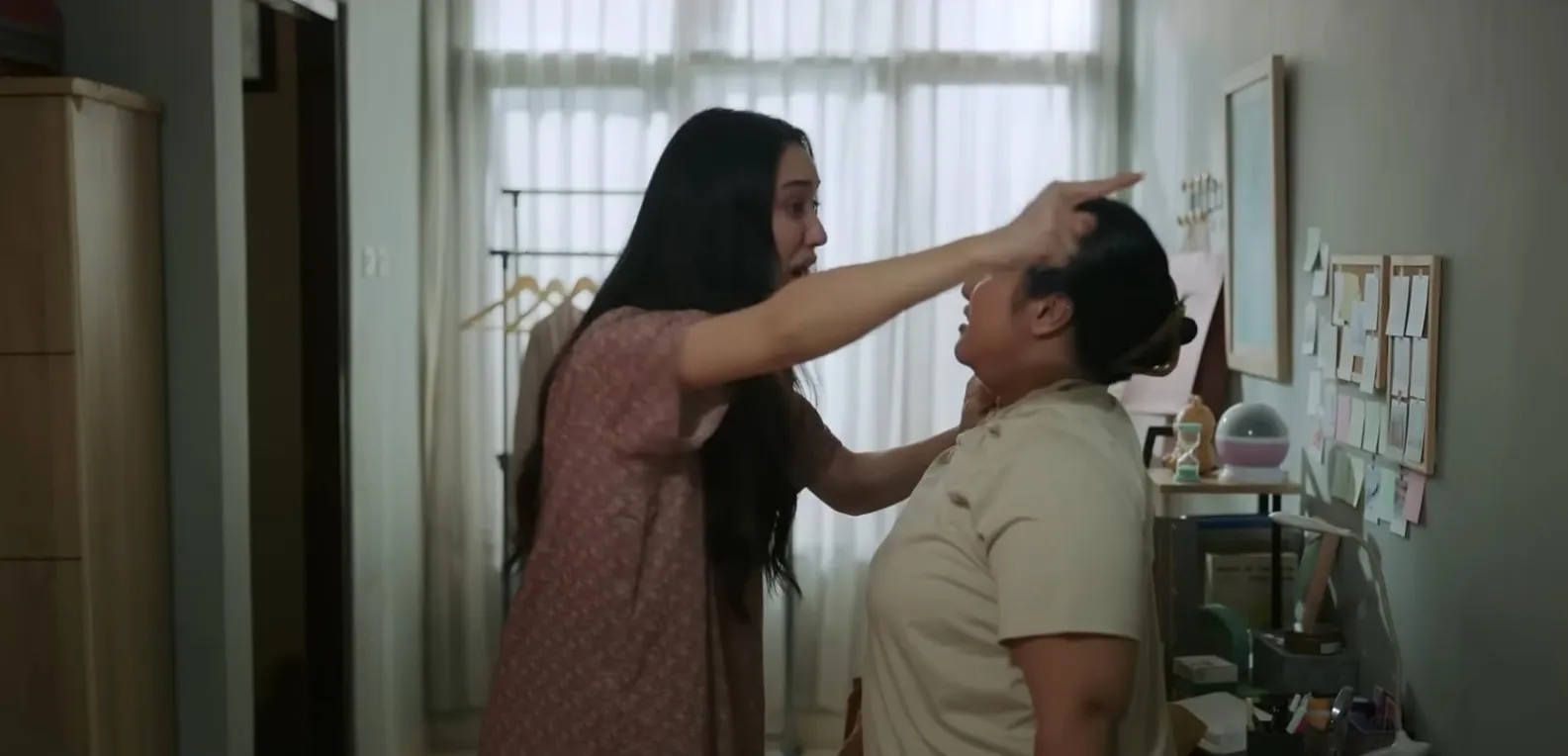 Film Musuh dalam Selimut/Foto: imdb.com