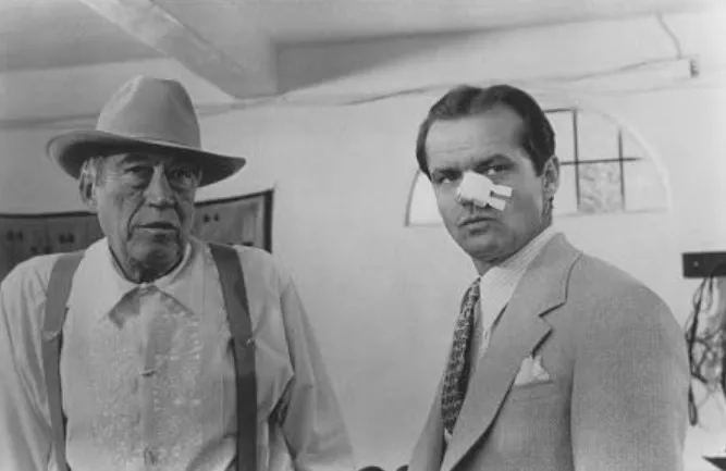 Chinatown (1974) (imdb.com)