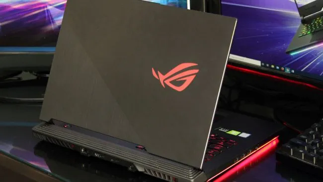 Ilustrasi ASUS ROG Strix SCAR III (Image by rog.asus.com)