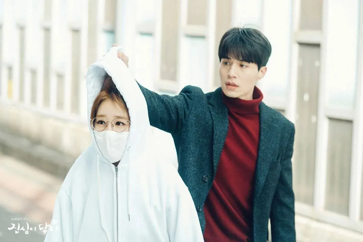 Lee Dong Woo dalam drama korea TOUCH YOUR HEART (credit: hancinema.net)