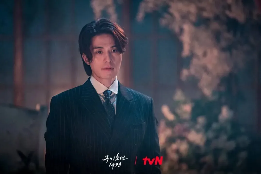 Lee Dong Woo dalam drama korea TALE OF THE NINE-TAILED 1938 (credit: hancinema.net)