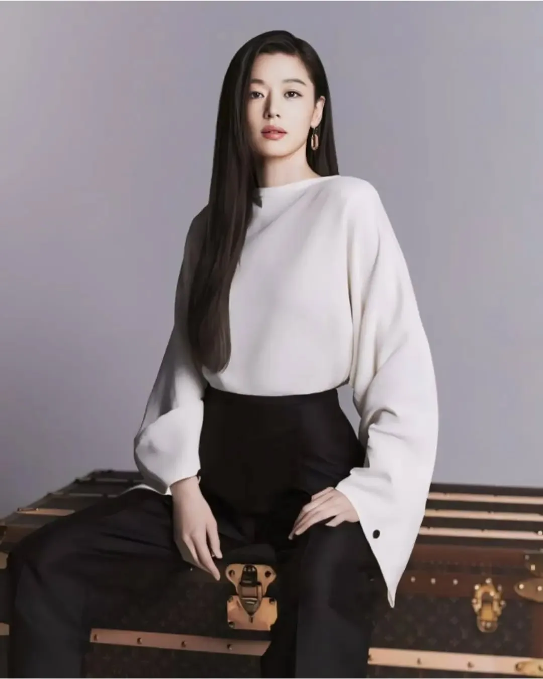 JUN JI HYUN