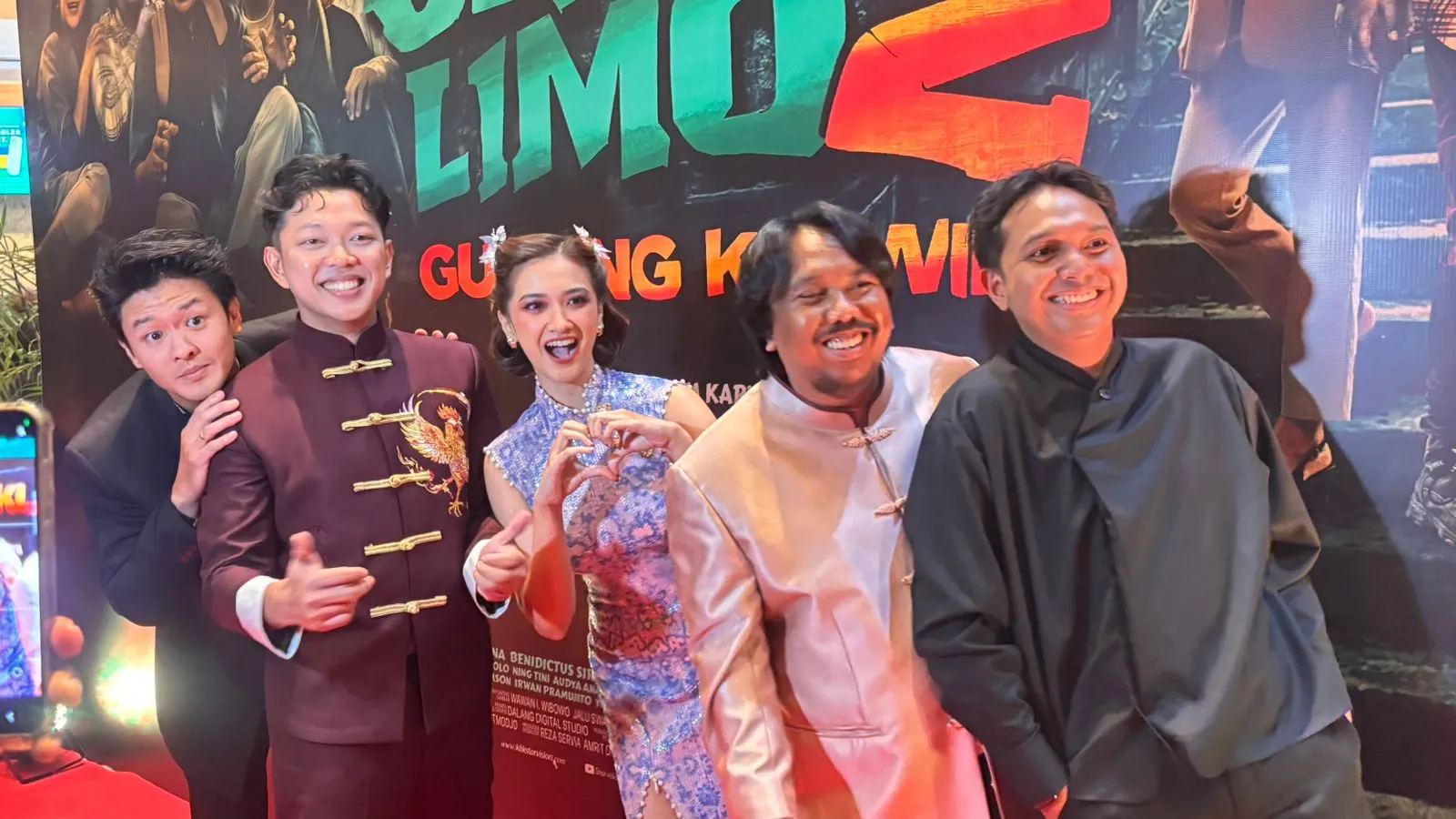 "SEKAWAN LIMO 2: GUNUNG KLAWIH" Kembali dengan Horor dan Konflik Kehidupan yang Lebih Kompleks