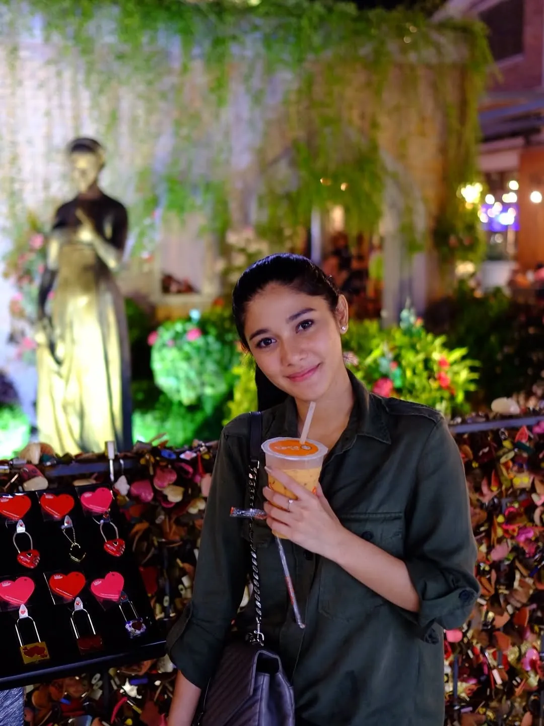 Naysilla Mirdad senyum manis (credit: instagram.com/naymirdad)