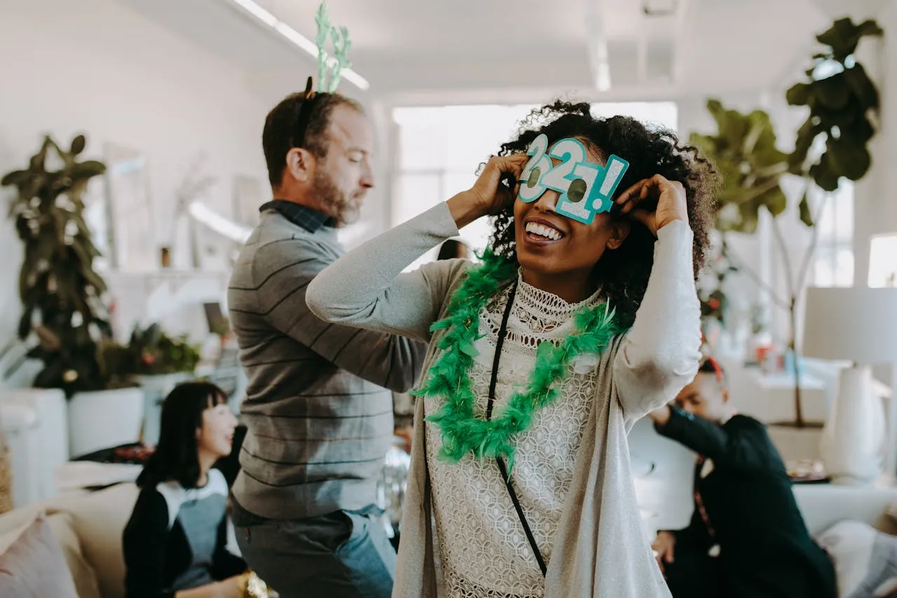 sekelompok teman (credit: pexels.com)