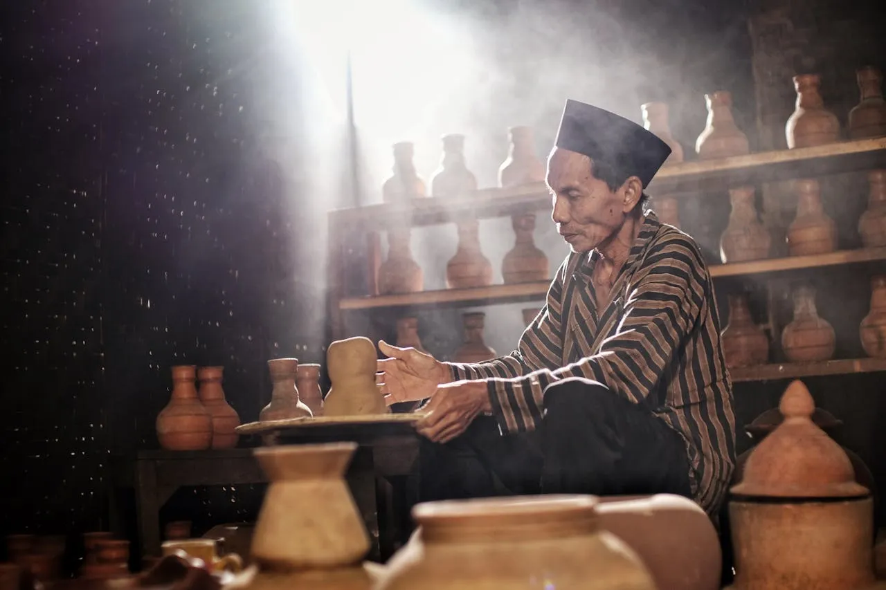 masyarakat Jawa (credit: pexels.com)