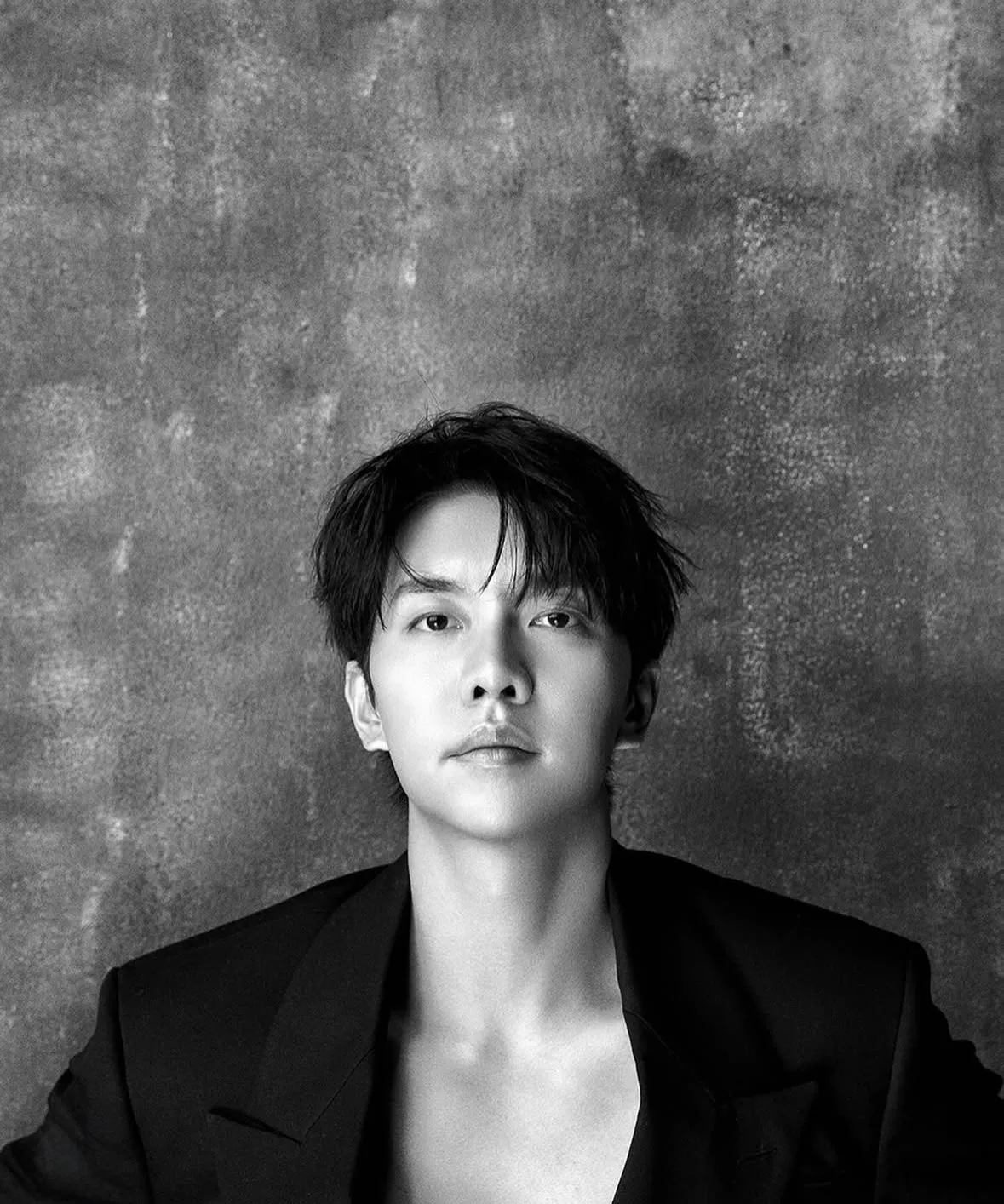 Foto: instagram.com/leeseunggi.official.