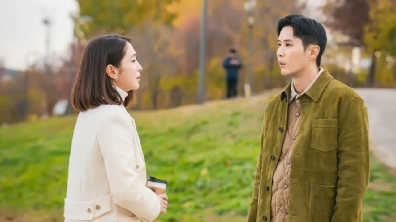 Lee Minjung dan Kim Jinseok bermain peran di OK! Let's Get Divorced. (Foto: KBS Drama)