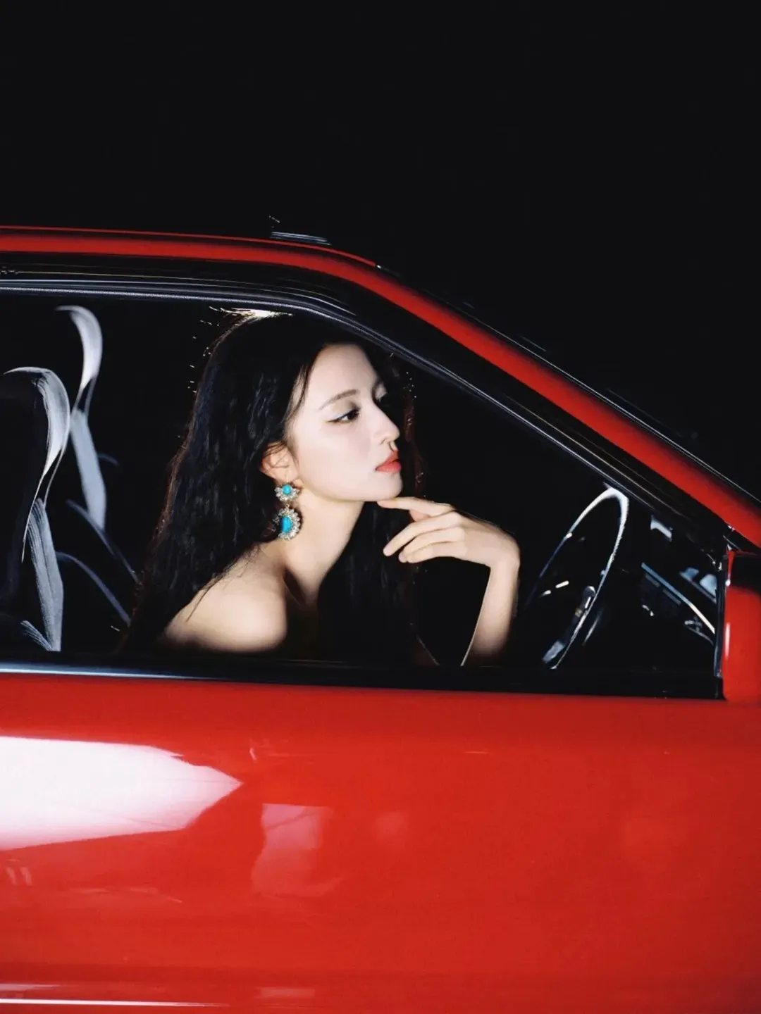 Potret cantik Wang Churan yang memukau dengan pesonanya (credit:instagram.com/jeanaalice_chu)