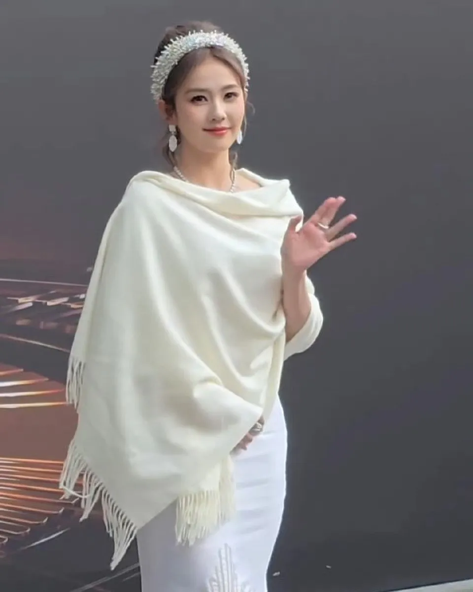 Dylan Wang dan Bai Lu tampil satu frame lagi (credit:instagram.com/dramachina.indo)