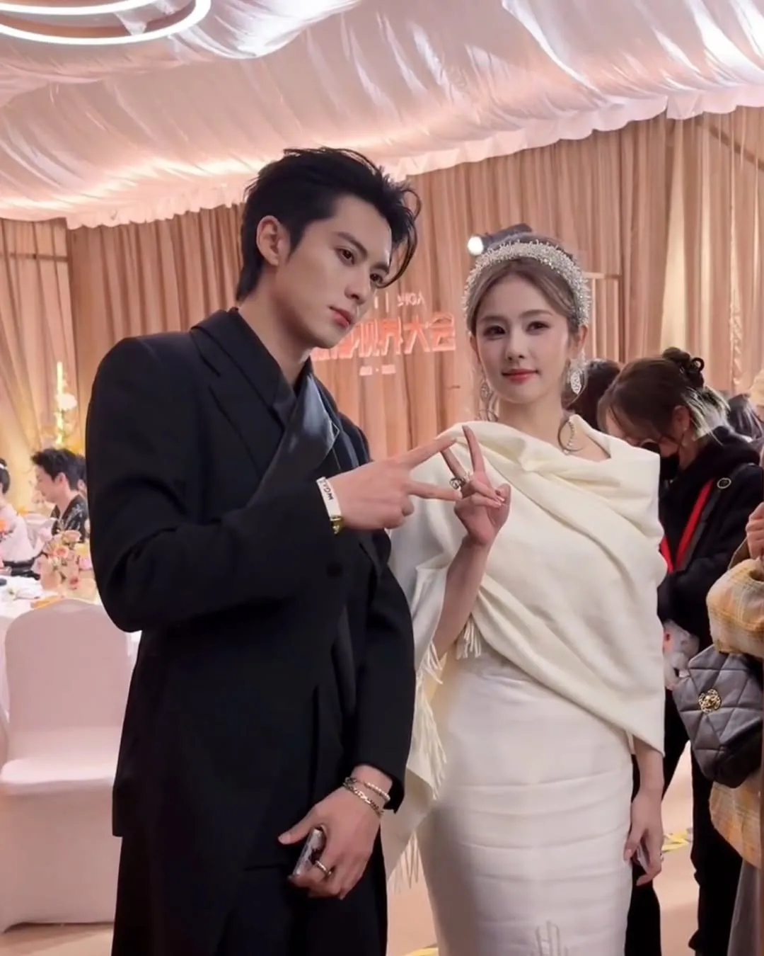 Dylan Wang dan Bai Lu tampil satu frame lagi (credit:instagram.com/dramachina.indo)