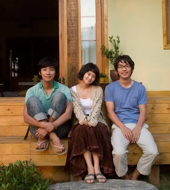 Potret Jadul Ju Jihoon dan Shin Min Ah (credit: Instagram.com/jujihoonglobal/)