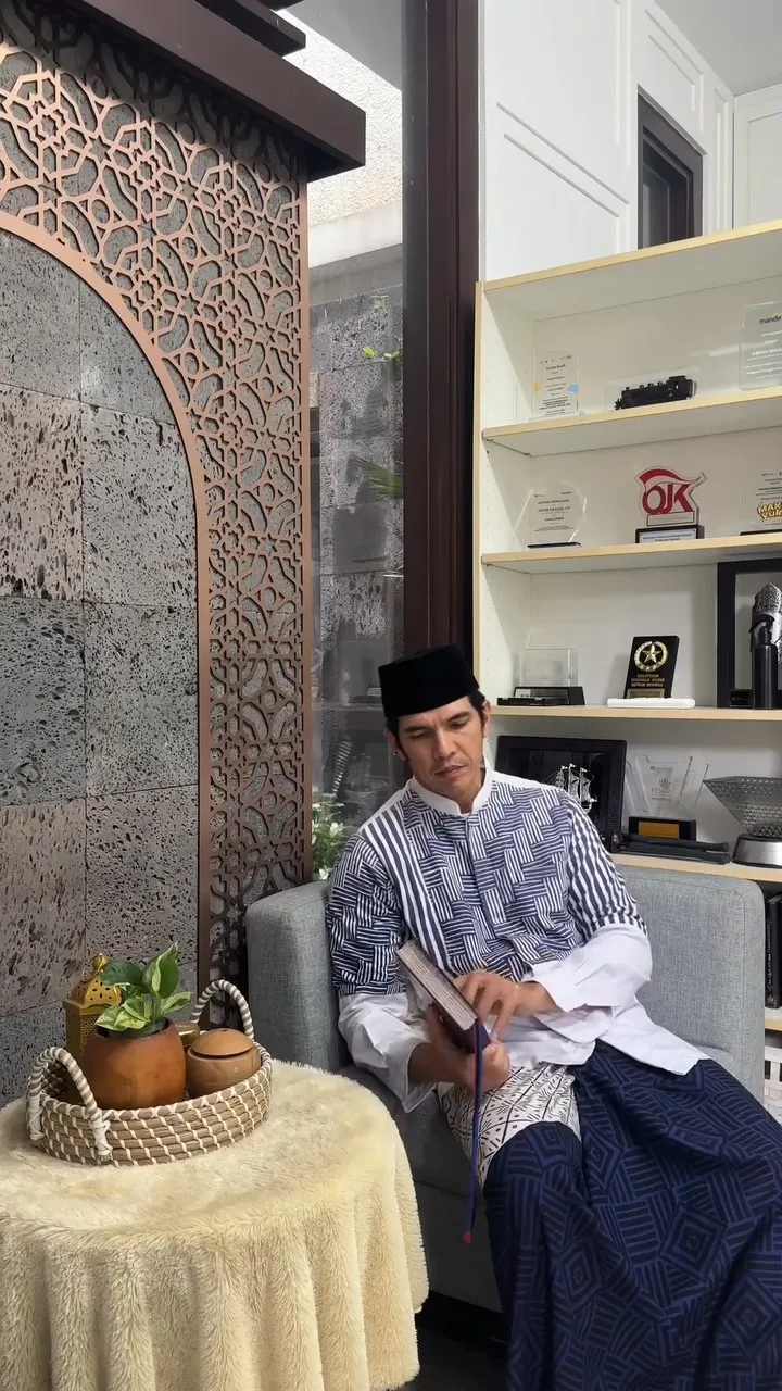 (Credit: instagram.com/adrianmaulana)