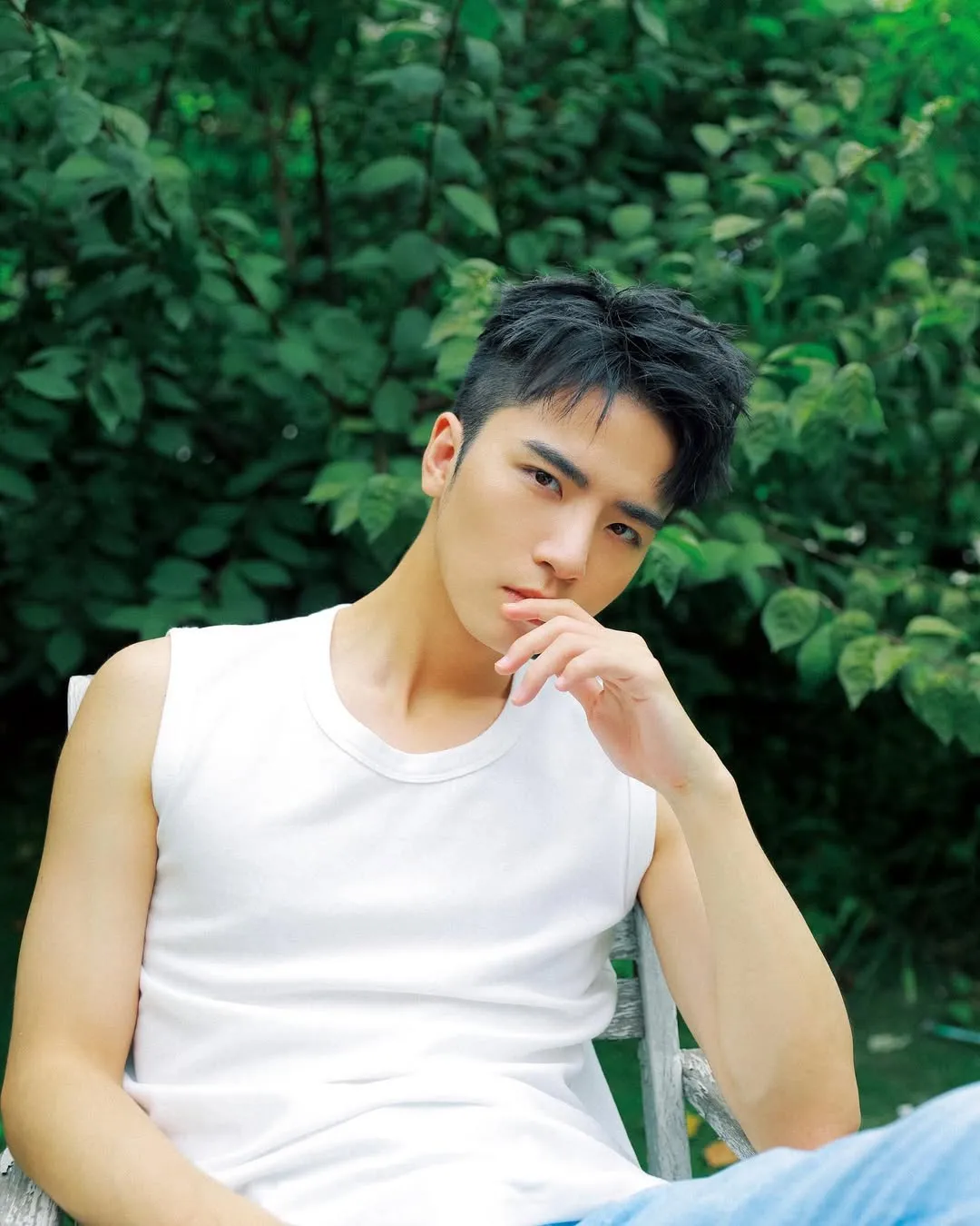 Deretan selebriti China bermarga Wu ini buktikan pesonanya (credit:instagram.com/caesarwu_1019)