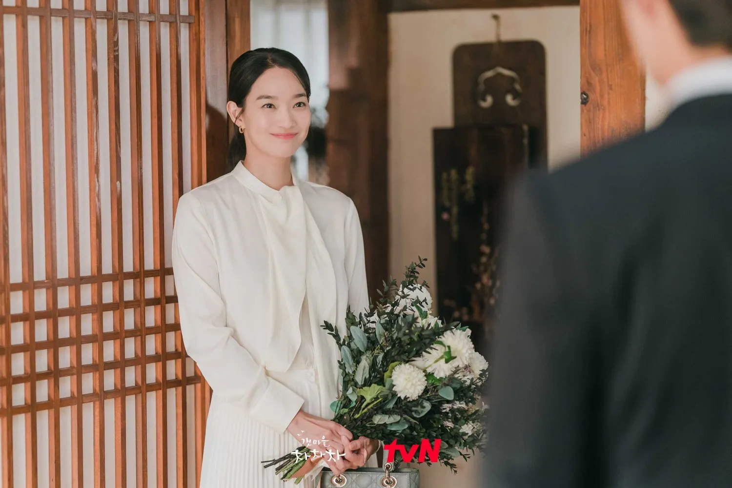 Hometown Cha-Cha-Cha (credit: hancinema.net)