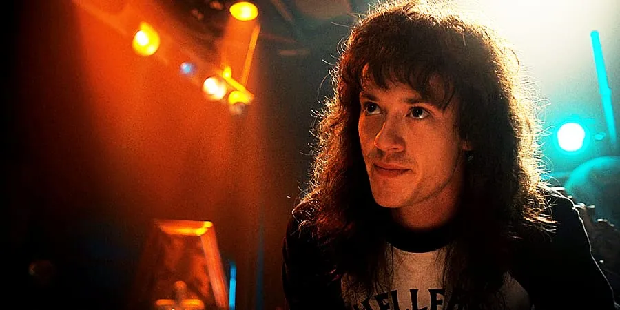 7 Karakter Pendukung Terbaik di Serial Stranger Things (credit: x.com/@parafrazis)