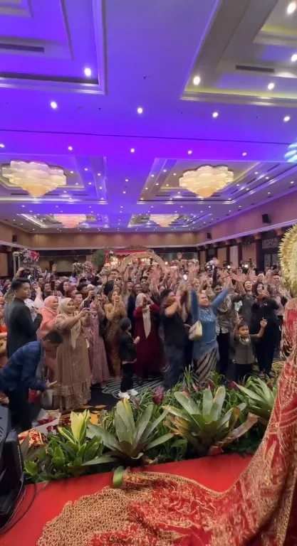 Dapat Bunga Pengantin