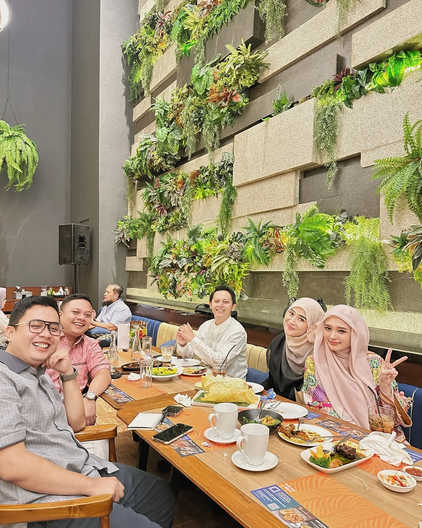 Merayakan Imlek dengan Sahabat Tercinta