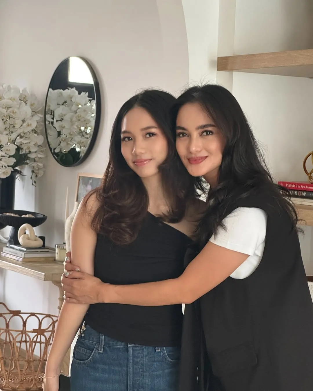 Potret Jasmine Abeng anak Ririn Ekawati (credit: Instagram.com/ririnekawati/)
