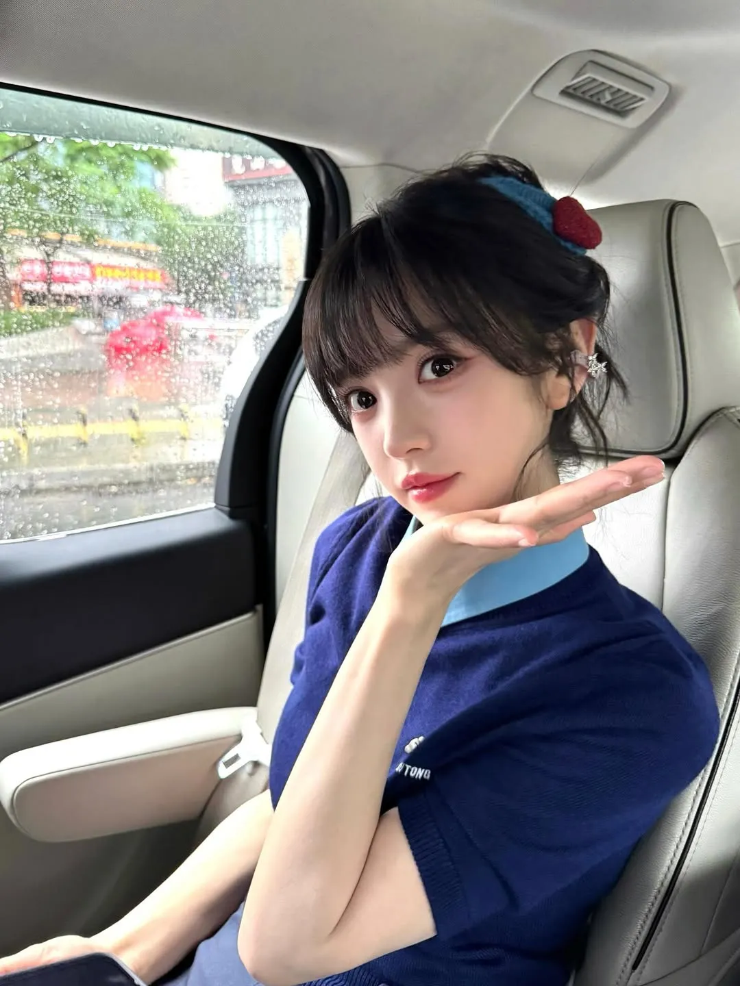 Pesona Tian Xi Wei di ulang tahunnya ke-28 terpancar lewat potretnya (credit:instagram.com/tttxw.ww)