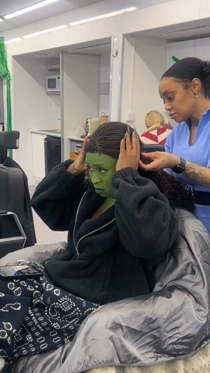 Transformasi Cynthia Erivo Jadi Elphaba (credit: instagram/oliviajerrard_fx)
