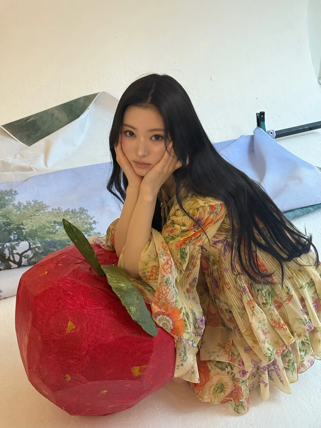 Visual Anna MEOVV memikat Knetz lewat gaya elegan dan natural (credit:instagram.com/meovv)