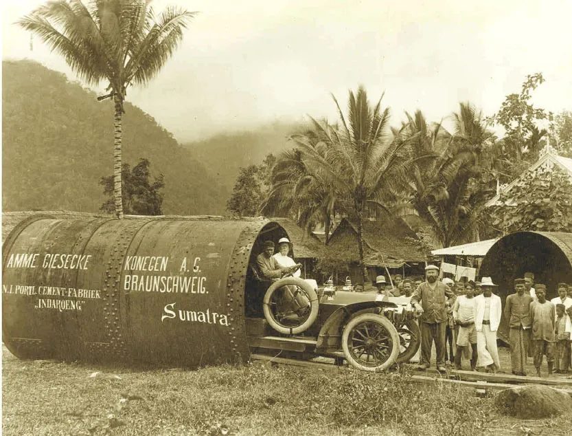 Semen Padang (1910). Foto: Doc. Semen Padang