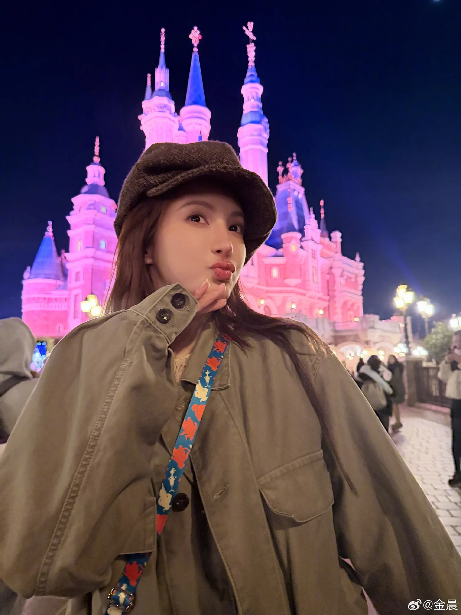 Gina Jin dikabarkan jadi pelaku tabrak lari yang kabur (credit:weibo)