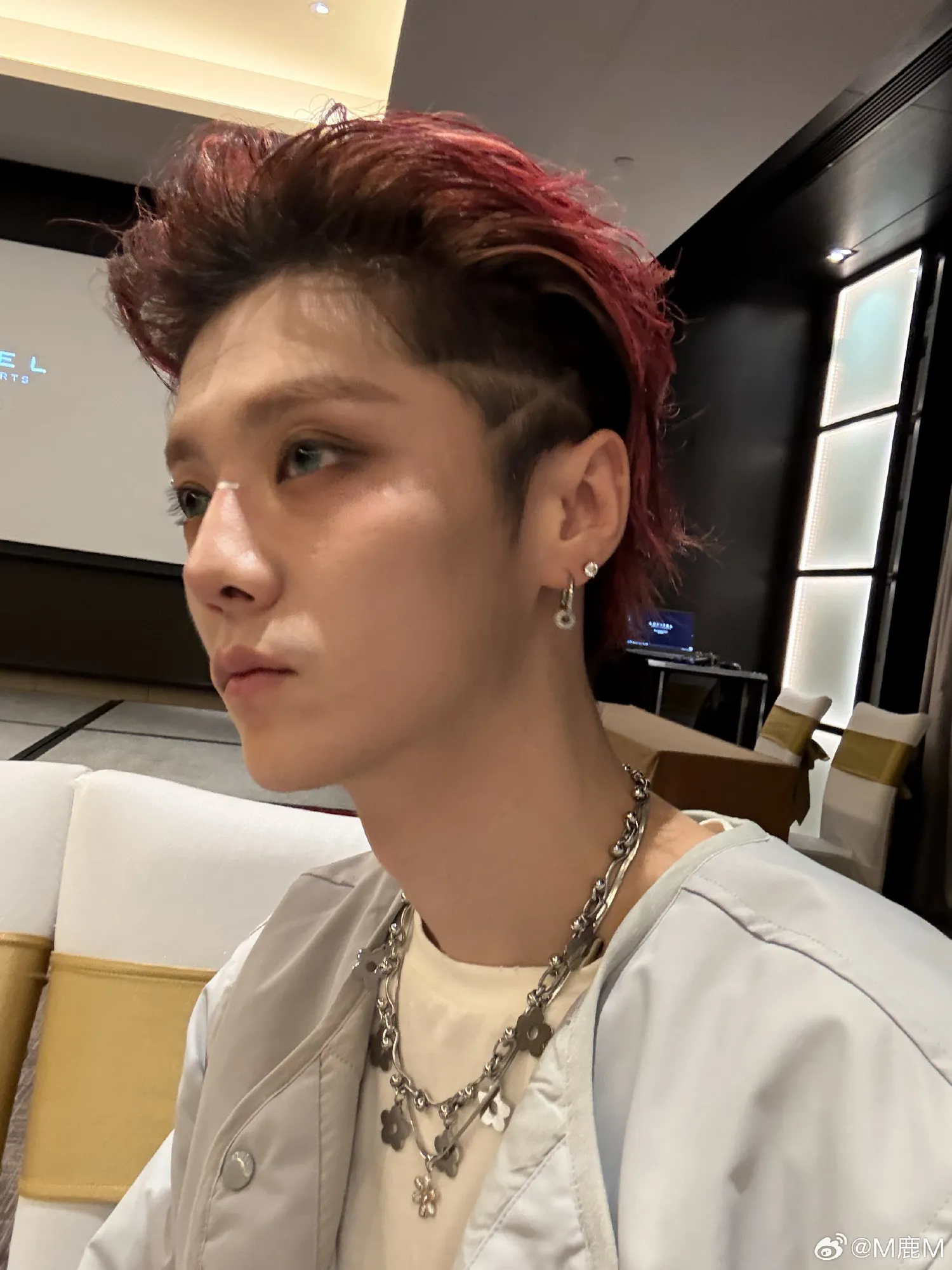 Temukan akun Instagram aktor China tampan idola sejuta umat (credit:weibo)