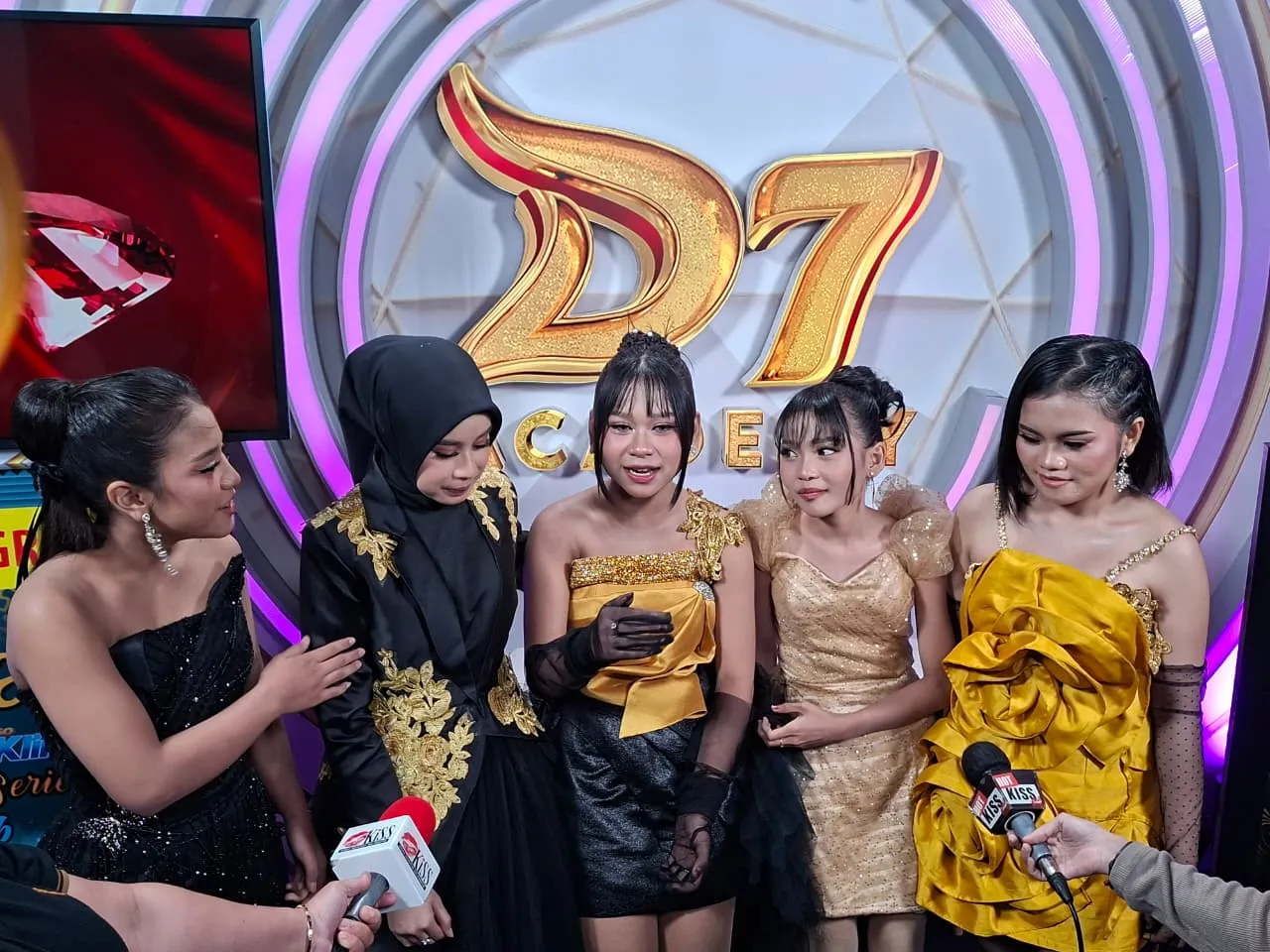 Alumni DA 7 tampil cantik © KapanLagi.com/Fikri Alfi Rosyadi