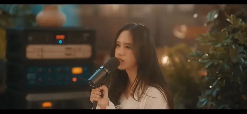 Potret Dinda Ghania (credit: Instagram.com/arielnoah/)