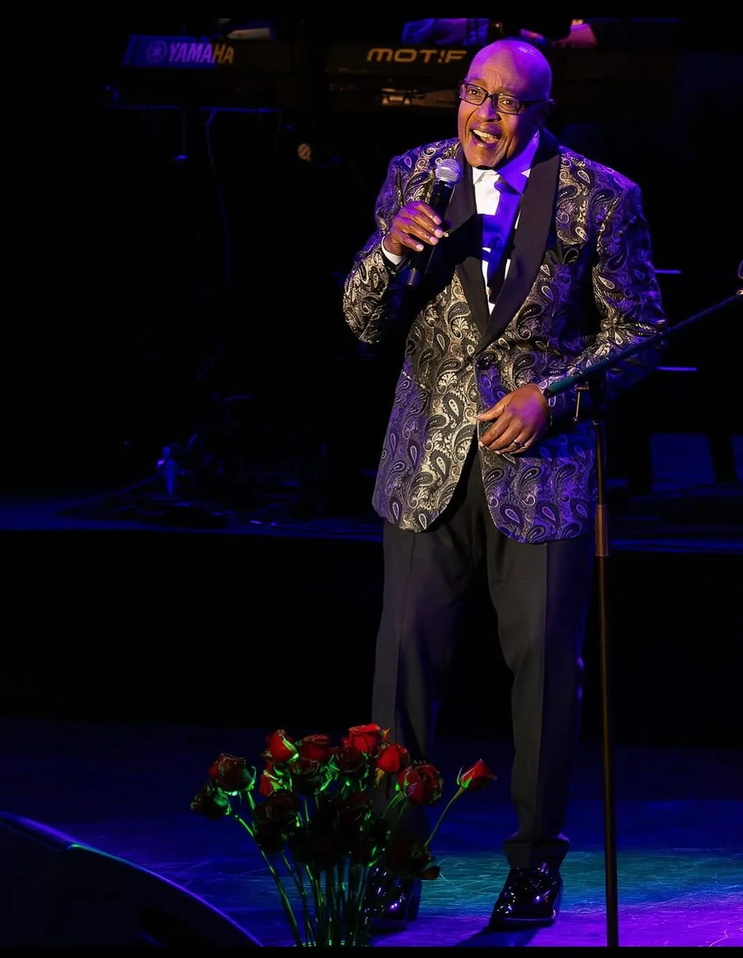 Makna If Ever You're In My Arms Again Peabo Bryson (credit:instagram.com/peabobryson2/photobeatsmedia)