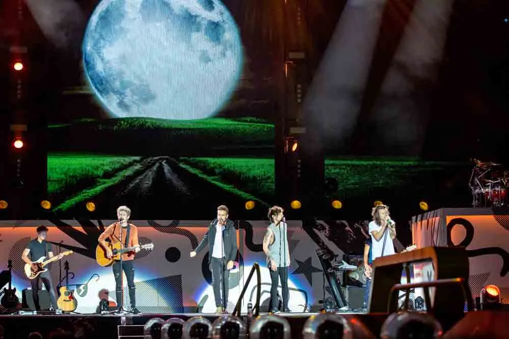 makna lagu 18 One Direction/credit: X @onedirection