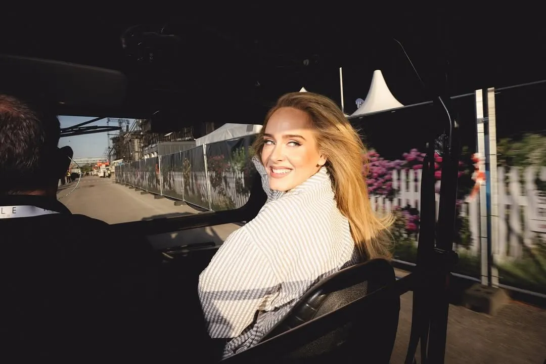 Arti dan Makna Lagu Adele - Chasing Pavements (credit: instagram/adele)
