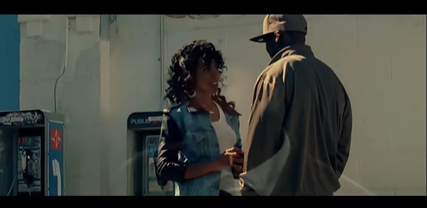 Penawaran Hidup Mewah dalam lagu (credit: Youtube.com/50 Cent)