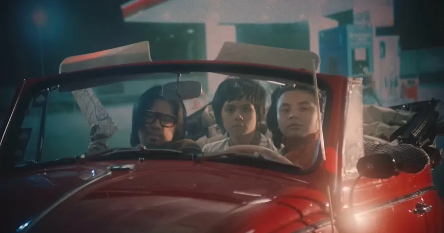 Pentingnya Kehadiran Pasangan (credit: Youtube.com/IV OF SPADES)