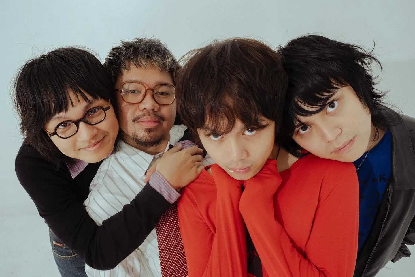 Perasaan Pasrah dan Jujur (credit: Instagram.com/ivofspades/shairaluna/)